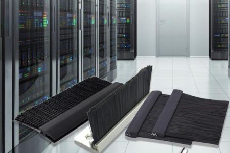 機柜毛刷哪個牌子好用？找機柜毛刷，認準傲群品牌